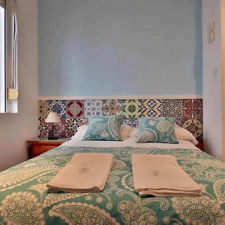 Cibeles בית הארחה קורדובה